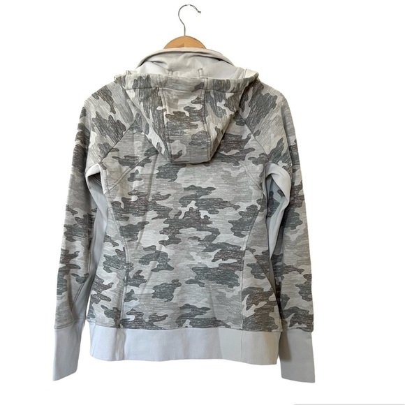 Athleta Triumph Grey Camo Zip Up Hoodie Jacket - Picture 3 of 8